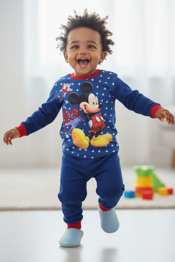 sød mickey mouse pyjamas fra disney.
