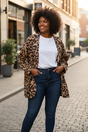 flot leopard blazer fra little italy.