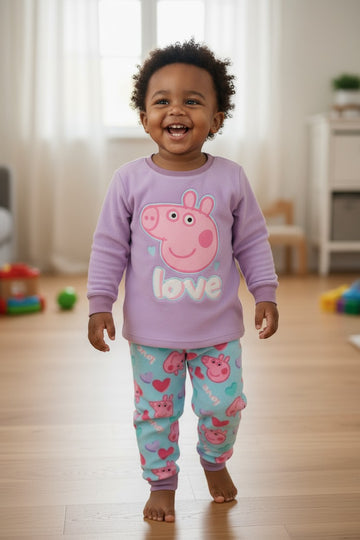 lækkert fleec homewear sæt fra gurligris str 122/128.