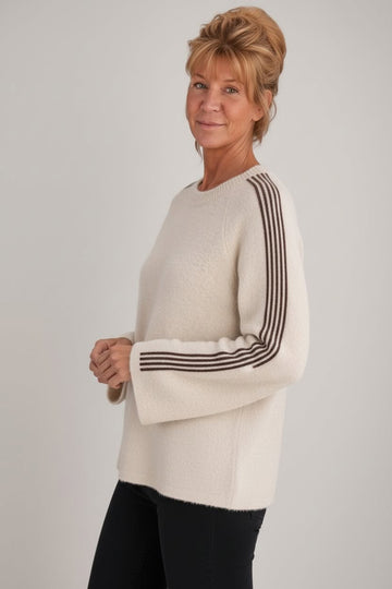 lækker blød beige strik trøje