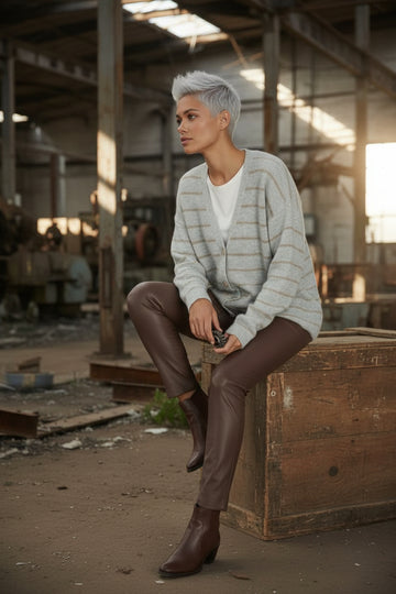 mega lækker cardigan fra damernes-magasin.online.